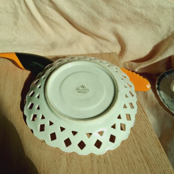 Antique bone china lattice candy/biscuit dish. England. - Picture 2 of 2